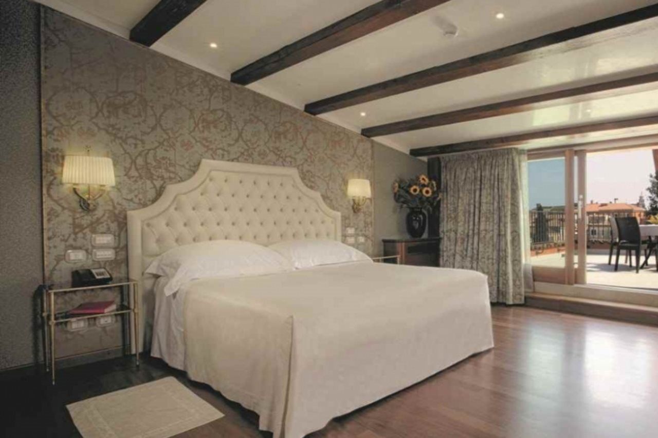 Santa Chiara 4* Venedig